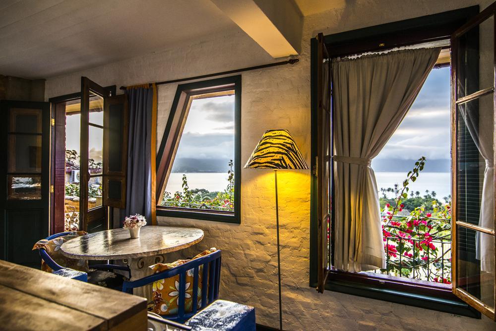 Hotel Pousada Maison Joly Ilhabela Værelse billede